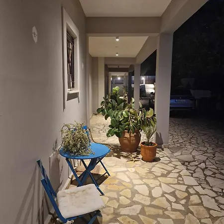 Zoe A Mountaintop Retreat Διαμέρισμα *