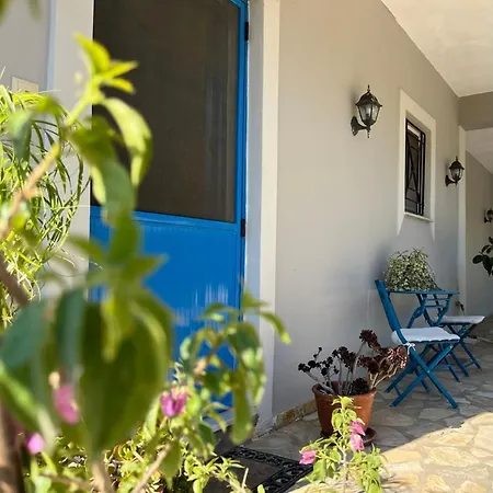 Zoe A Mountaintop Retreat *