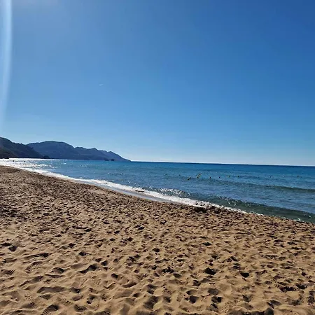 Zoe A Mountaintop Retreat